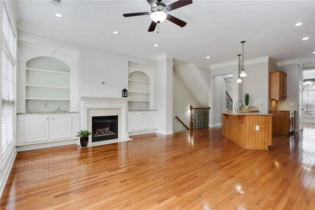 930 Telfair Close, Sandy Springs, Georgia 30350, 3 Bedrooms Bedrooms, ,3 BathroomsBathrooms,Residential,Sold,930 Telfair Close,7063020