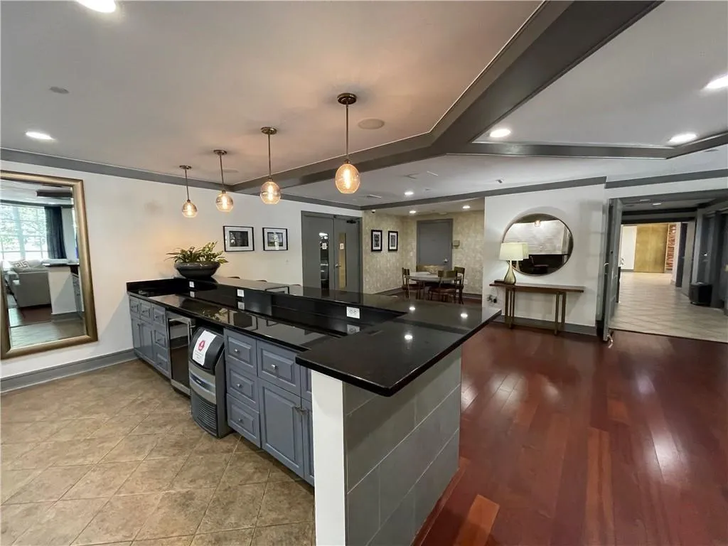 1101 Juniper Street Ne Unit 1506, Atlanta, Georgia 30309, 1 Bedroom Bedrooms, ,1 BathroomBathrooms,Residential,For Sale,1101 Juniper Street Ne Unit 1506,7579099