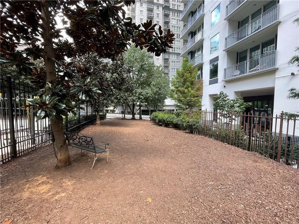 1101 Juniper Street Ne Unit 1506, Atlanta, Georgia 30309, 1 Bedroom Bedrooms, ,1 BathroomBathrooms,Residential,For Sale,1101 Juniper Street Ne Unit 1506,7579099