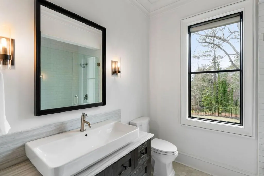 5245 Kenbrook Way, Sandy Springs, Georgia 30327, 6 Bedrooms Bedrooms, ,7 BathroomsBathrooms,Residential,Sold,5245 Kenbrook Way,7547209