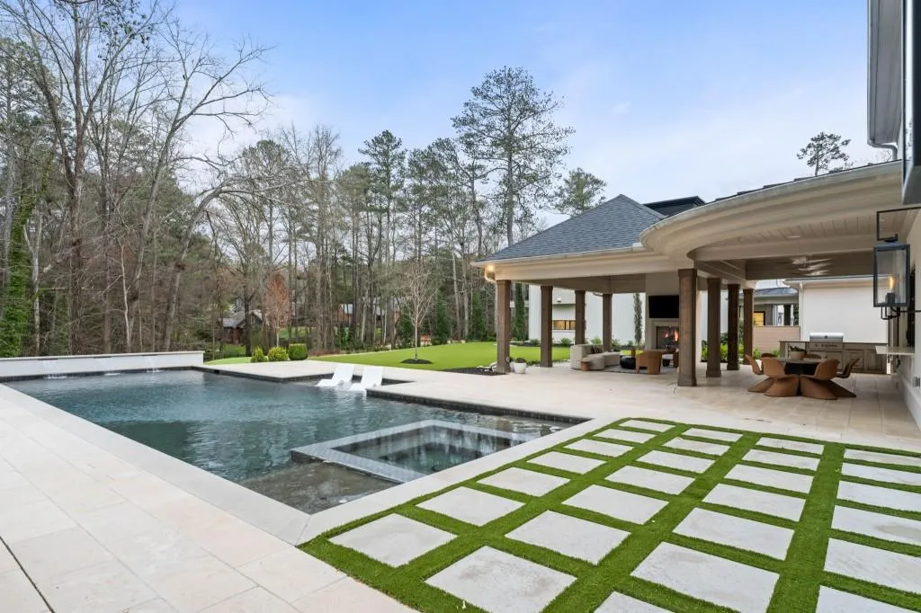 5245 Kenbrook Way, Sandy Springs, Georgia 30327, 6 Bedrooms Bedrooms, ,7 BathroomsBathrooms,Residential,Sold,5245 Kenbrook Way,7547209