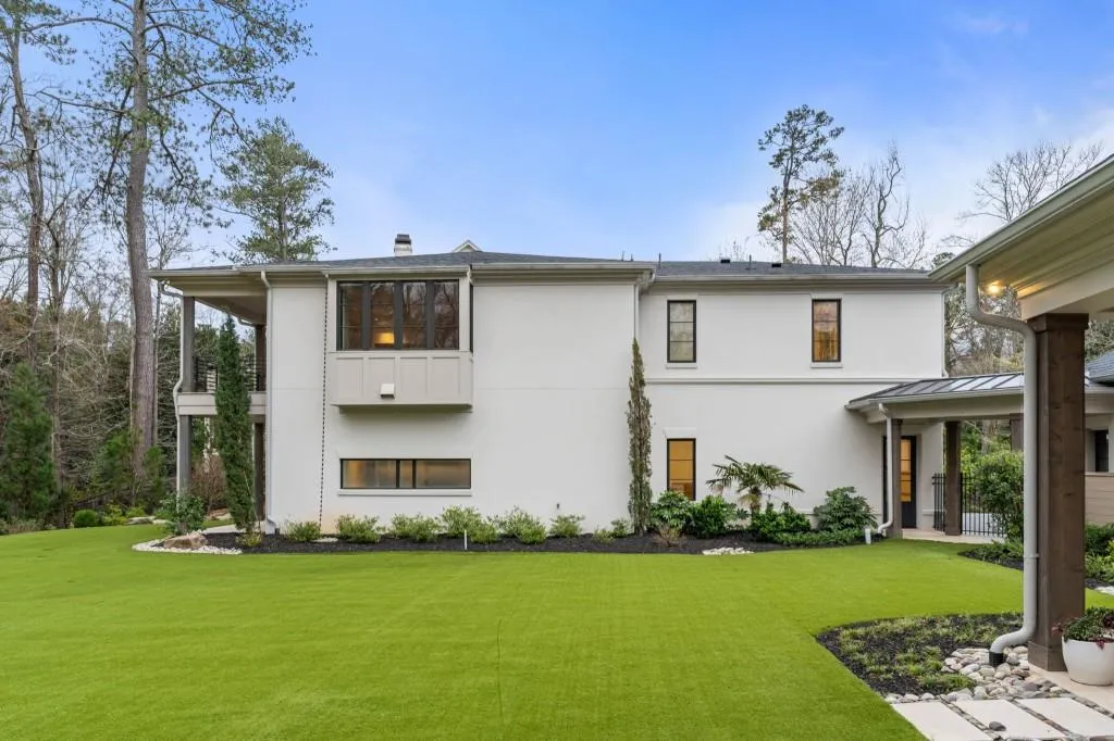 5245 Kenbrook Way, Sandy Springs, Georgia 30327, 6 Bedrooms Bedrooms, ,7 BathroomsBathrooms,Residential,Sold,5245 Kenbrook Way,7547209