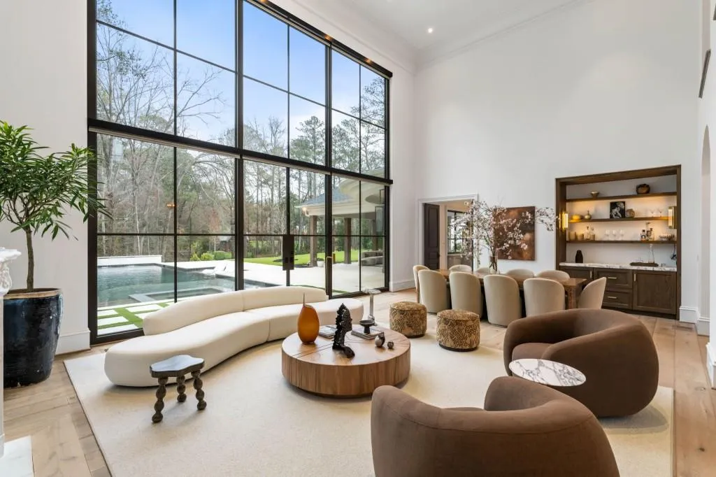 5245 Kenbrook Way, Sandy Springs, Georgia 30327, 6 Bedrooms Bedrooms, ,7 BathroomsBathrooms,Residential,Sold,5245 Kenbrook Way,7547209