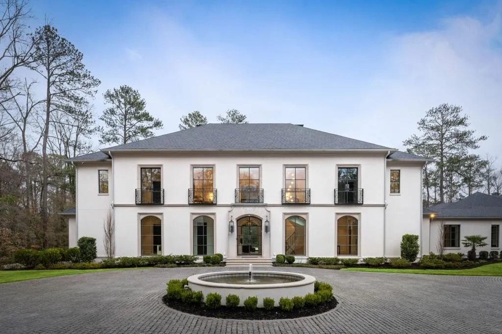 5245 Kenbrook Way, Sandy Springs, Georgia 30327, 6 Bedrooms Bedrooms, ,7 BathroomsBathrooms,Residential,Sold,5245 Kenbrook Way,7547209