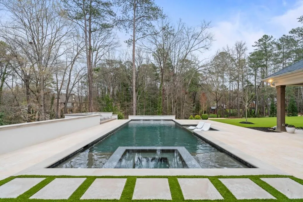 5245 Kenbrook Way, Sandy Springs, Georgia 30327, 6 Bedrooms Bedrooms, ,7 BathroomsBathrooms,Residential,Sold,5245 Kenbrook Way,7547209