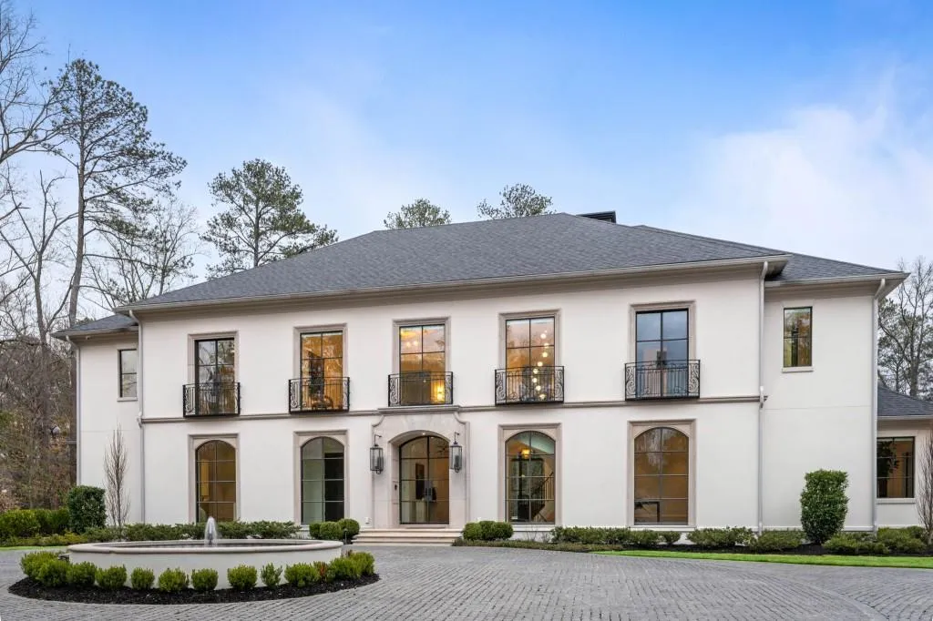 5245 Kenbrook Way, Sandy Springs, Georgia 30327, 6 Bedrooms Bedrooms, ,7 BathroomsBathrooms,Residential,Sold,5245 Kenbrook Way,7547209