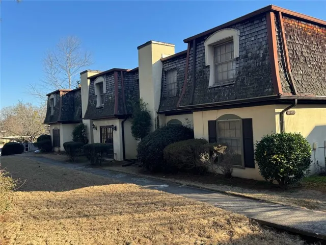 102 Rue Fontaine, Lithonia, Georgia 30038