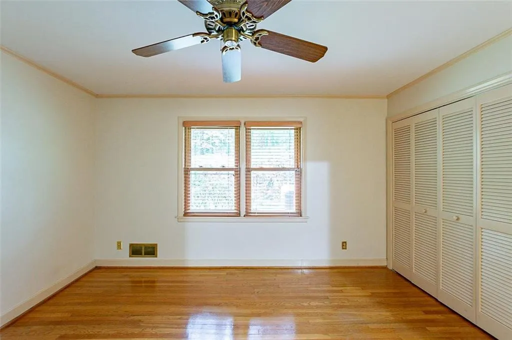 6835 Castleton Drive, Atlanta, Georgia 30328, 3 Bedrooms Bedrooms, ,2 BathroomsBathrooms,Residential,Sold,6835 Castleton Drive,6994131