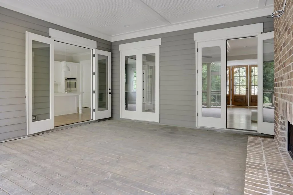 463 Johnson Ferry Road, Sandy Springs, Georgia 30328, 4 Bedrooms Bedrooms, ,3 BathroomsBathrooms,Residential,Sold,463 Johnson Ferry Road,5584978