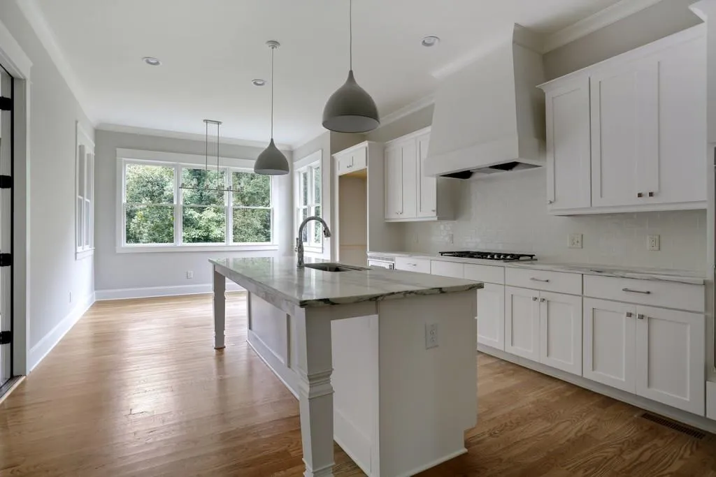 463 Johnson Ferry Road, Sandy Springs, Georgia 30328, 4 Bedrooms Bedrooms, ,3 BathroomsBathrooms,Residential,Sold,463 Johnson Ferry Road,5584978