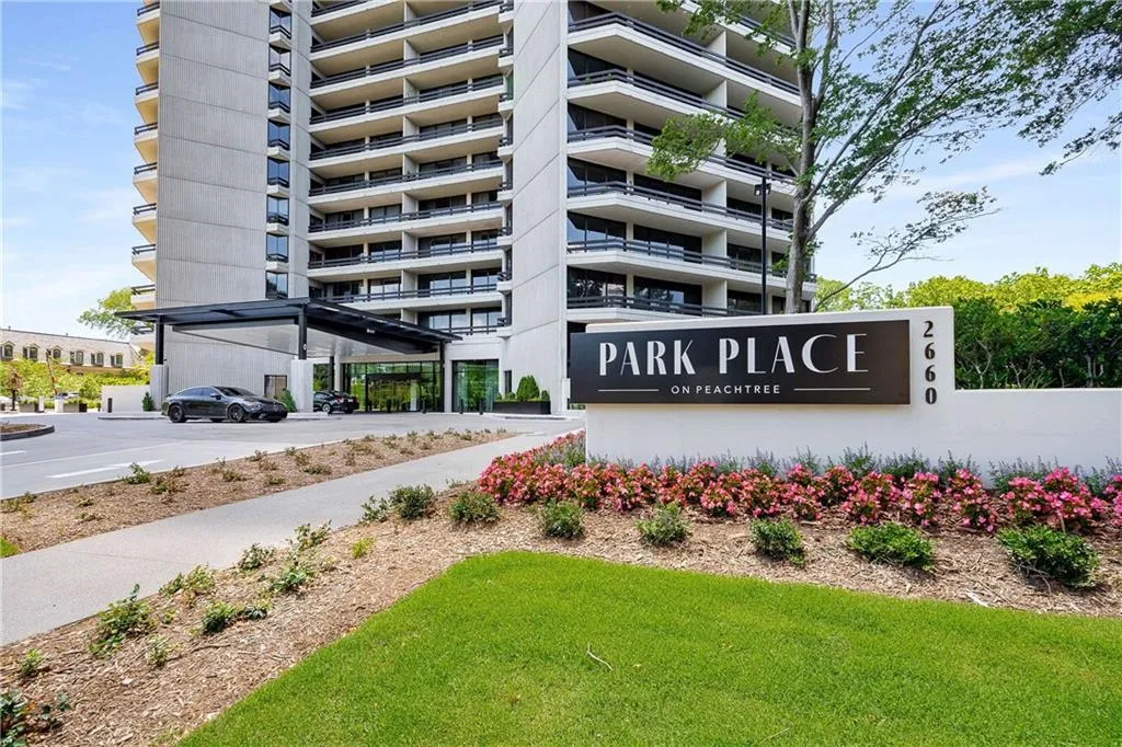 2660 Peachtree Road Nw Unit 19f, Atlanta, Georgia 30305, 2 Bedrooms Bedrooms, 0 ,2 BathroomsBathrooms,Residential,For Sale,2660 Peachtree Road Nw Unit 19f,7720051