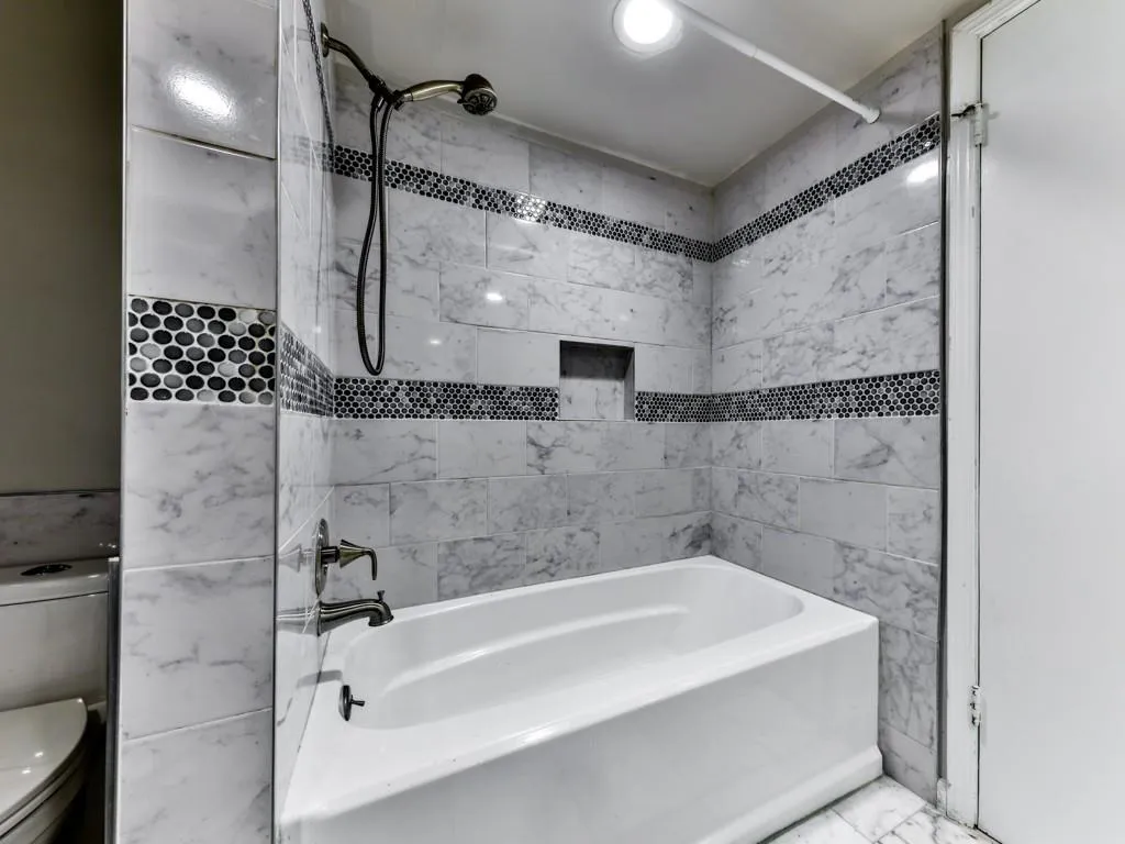 6851 Roswell Road Unit C4, Atlanta, Georgia 30328, 2 Bedrooms Bedrooms, ,2 BathroomsBathrooms,Residential,Sold,6851 Roswell Road Unit C4,6058454