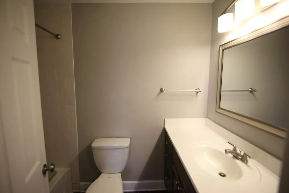 7500 Roswell Road Unit 45, Sandy Springs, Georgia 30350, 2 Bedrooms Bedrooms, ,2 BathroomsBathrooms,Residential,Sold,7500 Roswell Road Unit 45,5782359