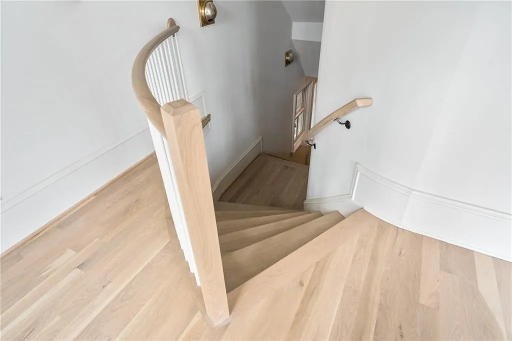 100 Sheridan Drive, Atlanta, Georgia 30305, 4 Bedrooms Bedrooms, ,3 BathroomsBathrooms,Residential,For Sale,100 Sheridan Drive,7577043