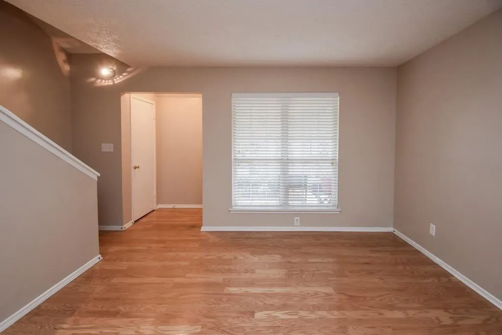 6824 Glenridge Drive Unit D 34, Atlanta, Georgia 30328, 1 Bedroom Bedrooms, ,1 BathroomBathrooms,Residential,Sold,6824 Glenridge Drive Unit D 34,5626603