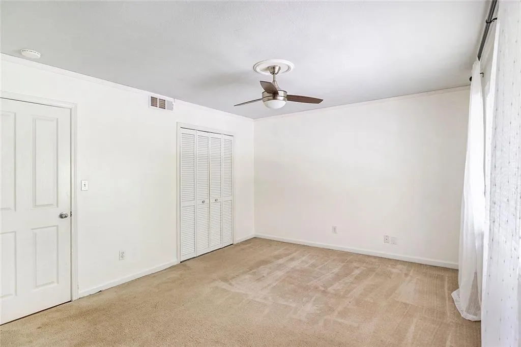 6940 Roswell Road Road Unit 16b, Atlanta, Georgia 30328, 2 Bedrooms Bedrooms, ,1 BathroomBathrooms,Residential,For Sale,6940 Roswell Road Road Unit 16b,7601895
