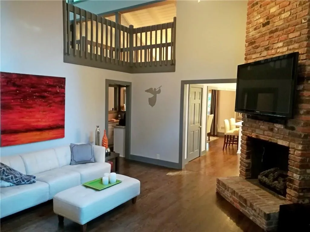 370 Stone Mill Trail, Atlanta, Georgia 30328, 4 Bedrooms Bedrooms, ,3 BathroomsBathrooms,Residential,Sold,370 Stone Mill Trail,6003222