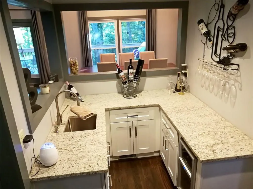 370 Stone Mill Trail, Atlanta, Georgia 30328, 4 Bedrooms Bedrooms, ,3 BathroomsBathrooms,Residential,Sold,370 Stone Mill Trail,6003222