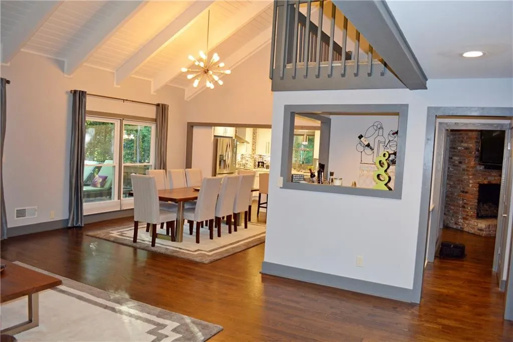 370 Stone Mill Trail, Atlanta, Georgia 30328, 4 Bedrooms Bedrooms, ,3 BathroomsBathrooms,Residential,Sold,370 Stone Mill Trail,6003222