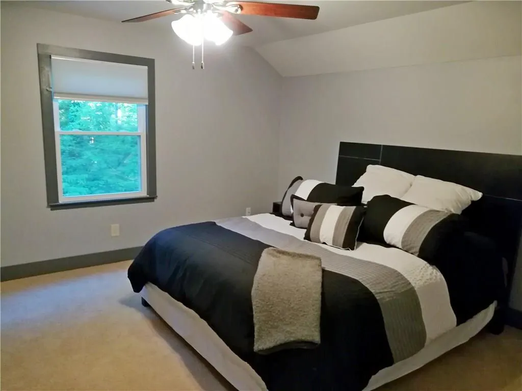 370 Stone Mill Trail, Atlanta, Georgia 30328, 4 Bedrooms Bedrooms, ,3 BathroomsBathrooms,Residential,Sold,370 Stone Mill Trail,6003222