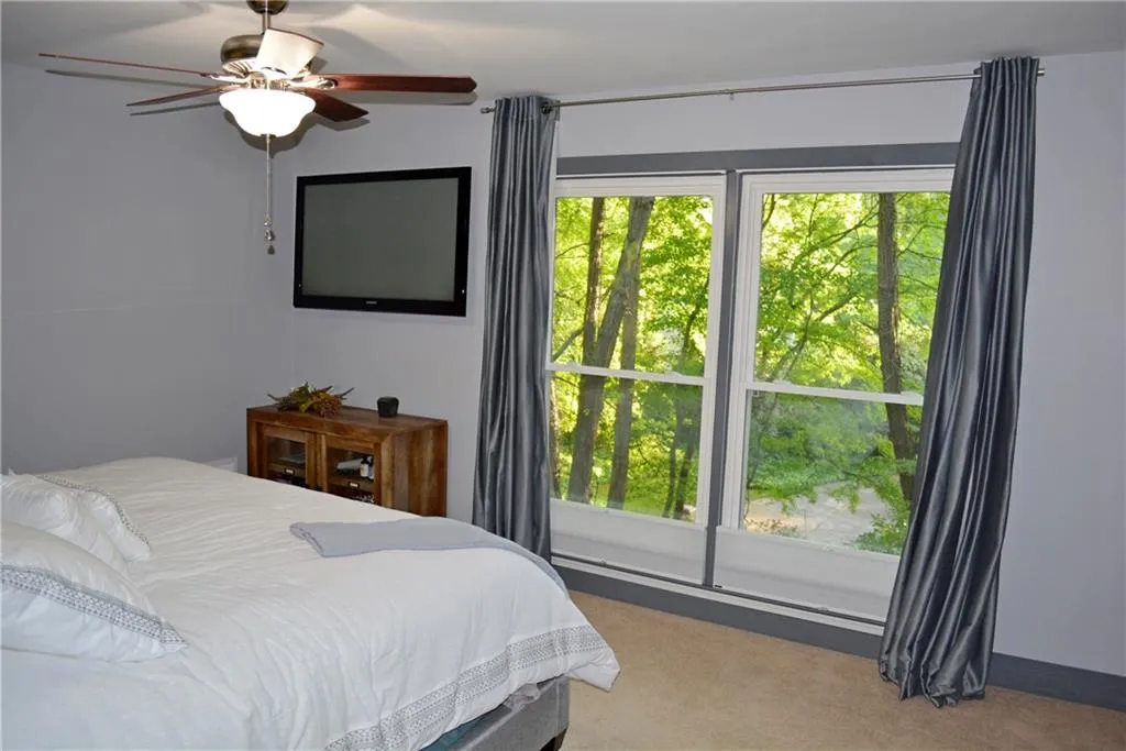 370 Stone Mill Trail, Atlanta, Georgia 30328, 4 Bedrooms Bedrooms, ,3 BathroomsBathrooms,Residential,Sold,370 Stone Mill Trail,6003222