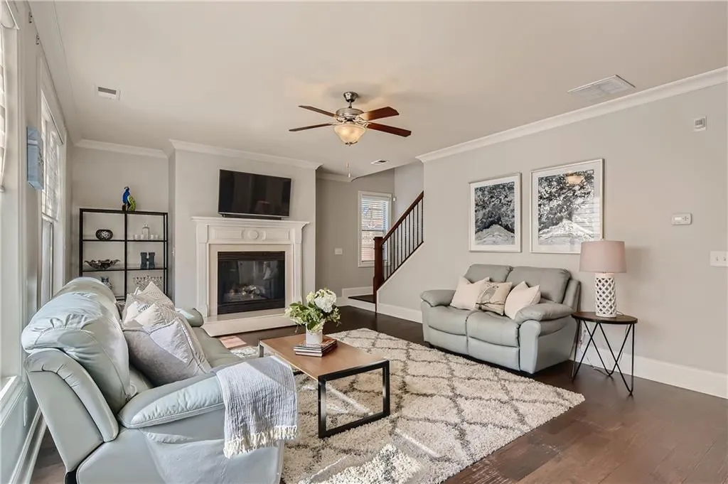 7800 Highland Bluff, Atlanta, Georgia 30328, 4 Bedrooms Bedrooms, ,2 BathroomsBathrooms,Residential,Sold,7800 Highland Bluff,6967880