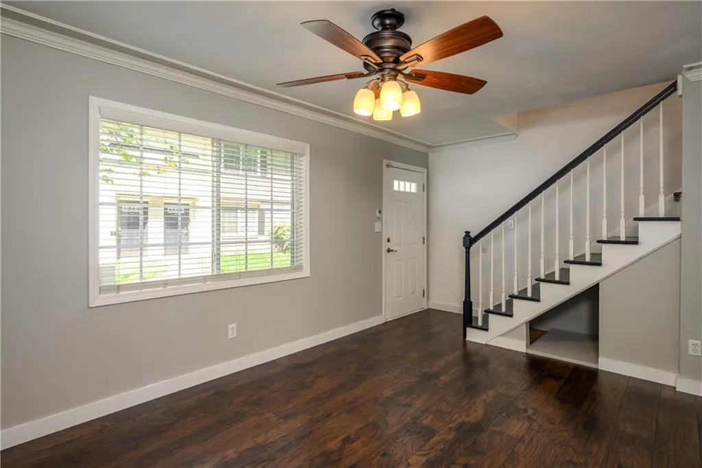 6940 Roswell Road Unit 22d, Sandy Springs, Georgia 30328, 2 Bedrooms Bedrooms, ,1 BathroomBathrooms,Residential,Sold,6940 Roswell Road Unit 22d,6720696