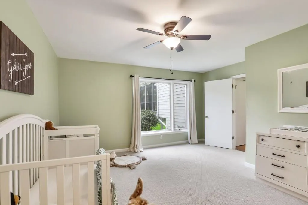 9870 Huntcliff Trace, Sandy Springs, Georgia 30350, 4 Bedrooms Bedrooms, ,3 BathroomsBathrooms,Residential,Sold,9870 Huntcliff Trace,6869489