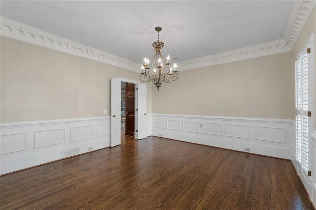 Spacious dining room