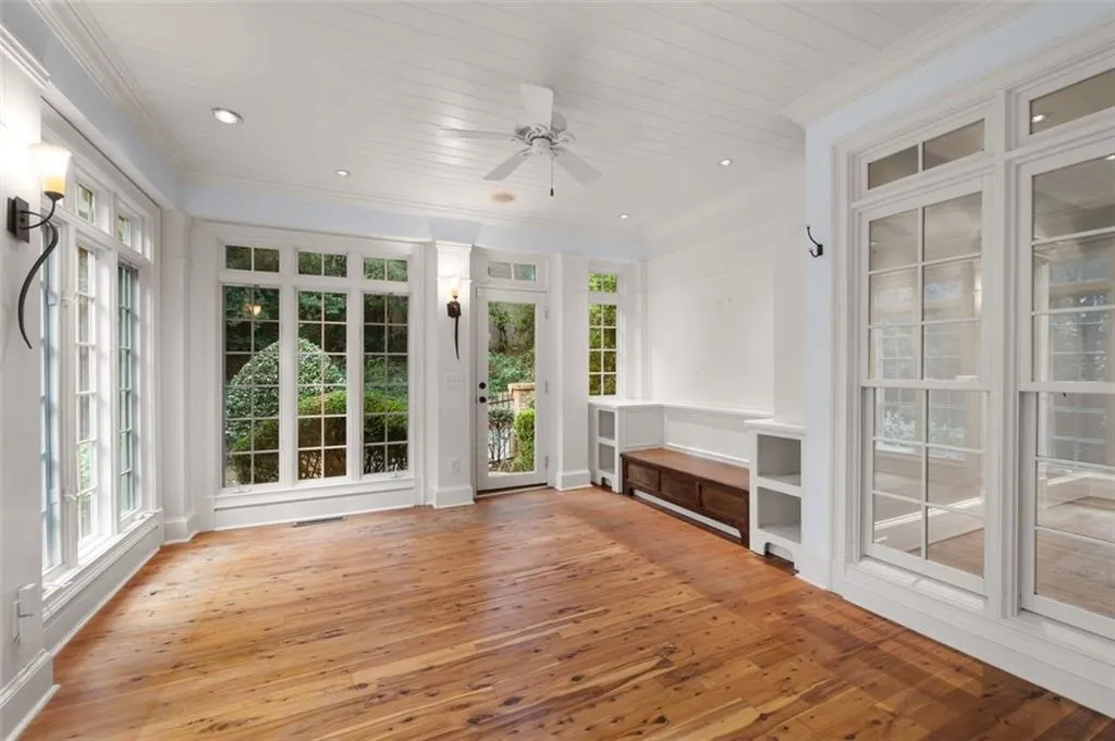 1152 Byrnwyck Road Ne, Brookhaven, Georgia 30319, 4 Bedrooms Bedrooms, ,3 BathroomsBathrooms,Residential,For Sale,1152 Byrnwyck Road Ne,7663395