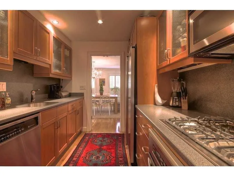 203 Ansley Villa Drive Ne, Atlanta, Georgia 30324, 3 Bedrooms Bedrooms, ,3 BathroomsBathrooms,Residential,Sold,203 Ansley Villa Drive Ne,5856012