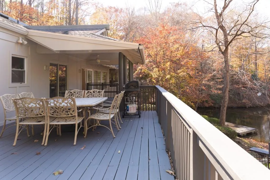 1250 Tynecastle Way, Sandy Springs, Georgia 30350, 5 Bedrooms Bedrooms, ,5 BathroomsBathrooms,Residential,Sold,1250 Tynecastle Way,7143629