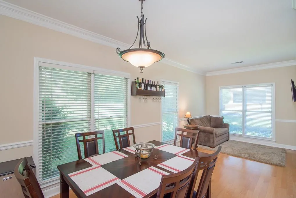 38 Westfair Court, Atlanta, Georgia 30328, 3 Bedrooms Bedrooms, ,2 BathroomsBathrooms,Residential,Sold,38 Westfair Court,5850944