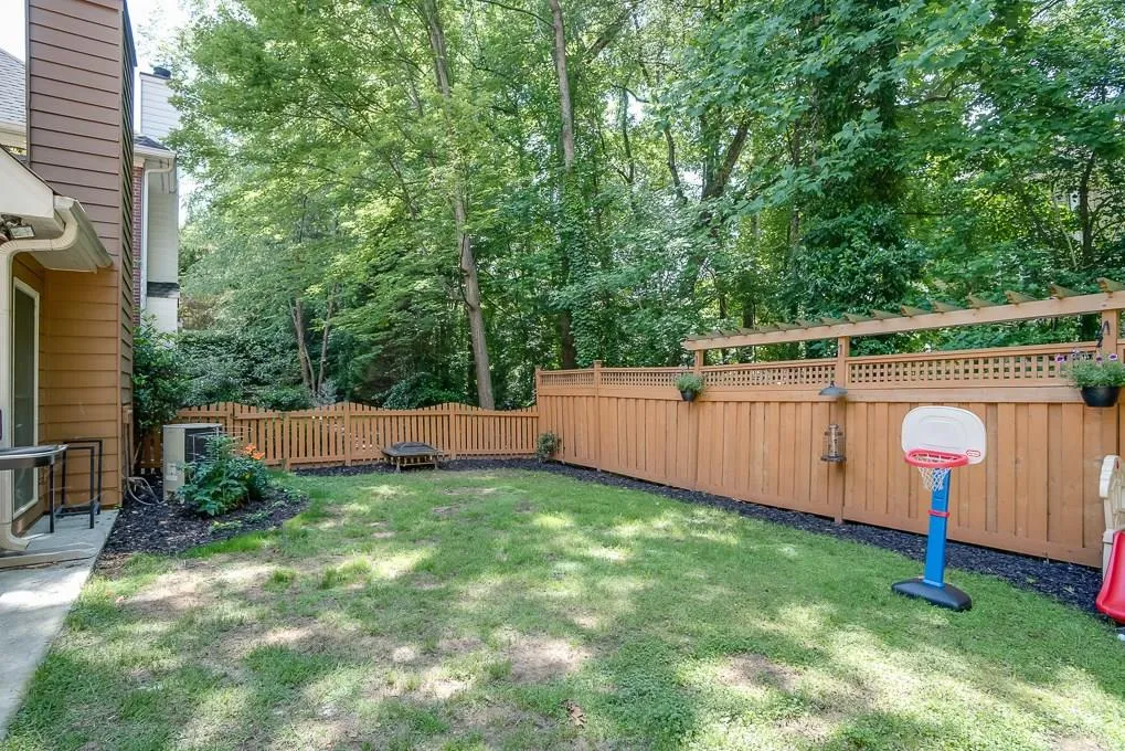 38 Westfair Court, Atlanta, Georgia 30328, 3 Bedrooms Bedrooms, ,2 BathroomsBathrooms,Residential,Sold,38 Westfair Court,5850944