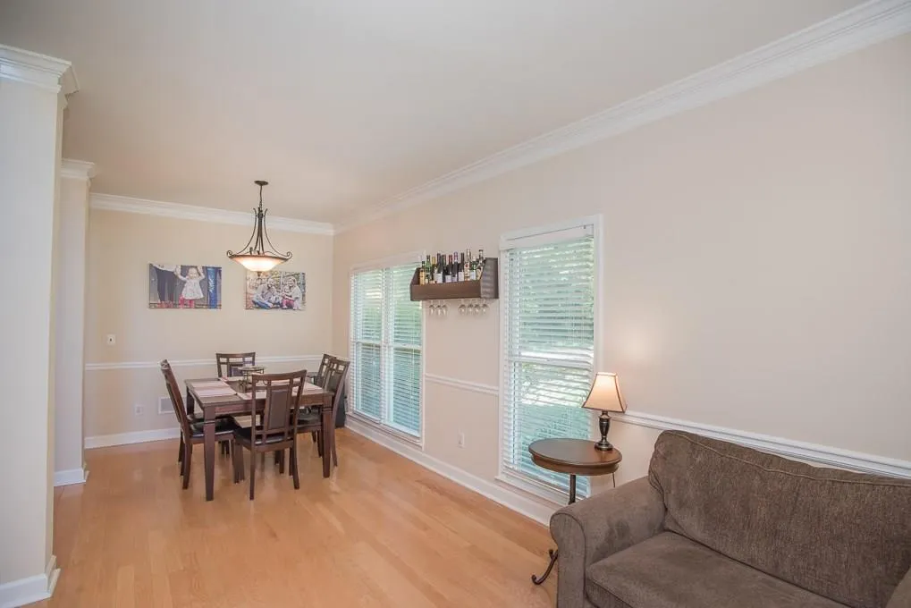 38 Westfair Court, Atlanta, Georgia 30328, 3 Bedrooms Bedrooms, ,2 BathroomsBathrooms,Residential,Sold,38 Westfair Court,5850944