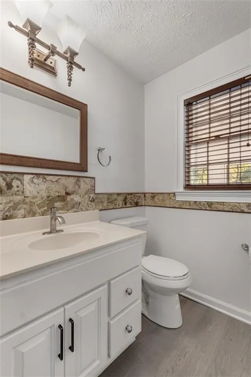 7130 Cherry Bluff Drive, Sandy Springs, Georgia 30350, 5 Bedrooms Bedrooms, ,3 BathroomsBathrooms,Residential,Sold,7130 Cherry Bluff Drive,6958523
