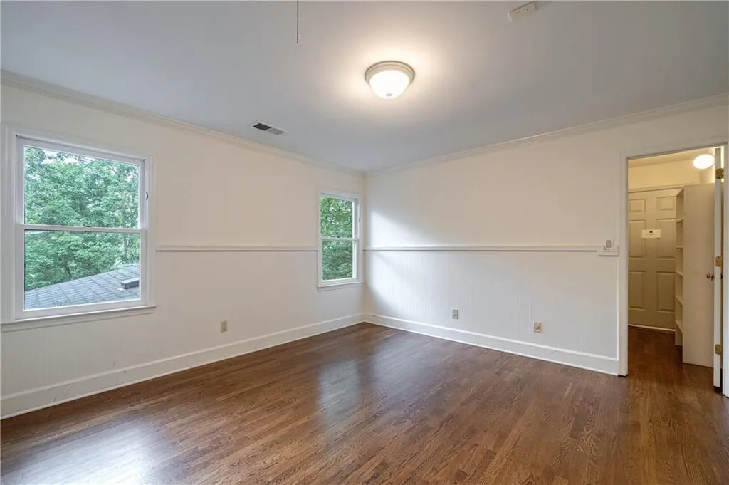 11 Heards Overlook Court, Sandy Springs, Georgia 30328, 5 Bedrooms Bedrooms, ,4 BathroomsBathrooms,Residential,Sold,11 Heards Overlook Court,7244697