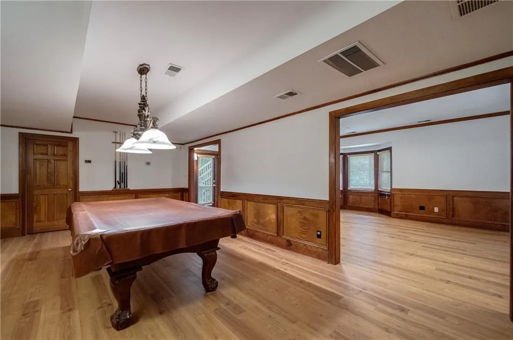 11 Heards Overlook Court, Sandy Springs, Georgia 30328, 5 Bedrooms Bedrooms, ,4 BathroomsBathrooms,Residential,Sold,11 Heards Overlook Court,7244697