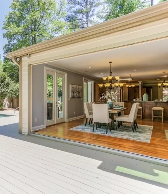 9365 Huntcliff Trace, Sandy Springs, Georgia 30350, 5 Bedrooms Bedrooms, ,5 BathroomsBathrooms,Residential,Sold,9365 Huntcliff Trace,6756219