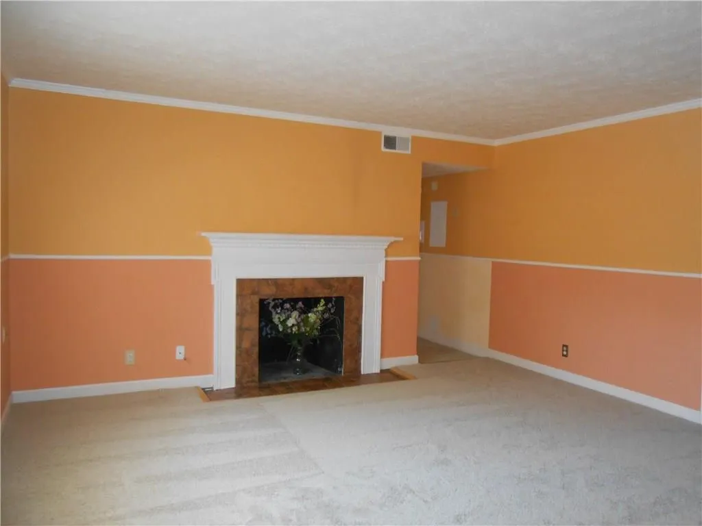 345 Winding River Drive Unit E, Sandy Springs, Georgia 30350, 3 Bedrooms Bedrooms, ,2 BathroomsBathrooms,Residential,Sold,345 Winding River Drive Unit E,5897723