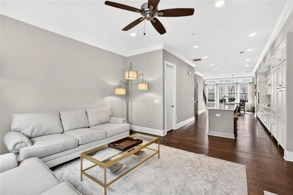 6747 Encore Boulevard, Atlanta, Georgia 30328, 3 Bedrooms Bedrooms, ,3 BathroomsBathrooms,Residential,Sold,6747 Encore Boulevard,7732939