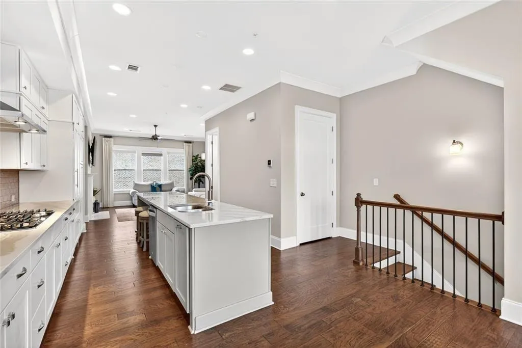 6747 Encore Boulevard, Atlanta, Georgia 30328, 3 Bedrooms Bedrooms, ,3 BathroomsBathrooms,Residential,Sold,6747 Encore Boulevard,7732939