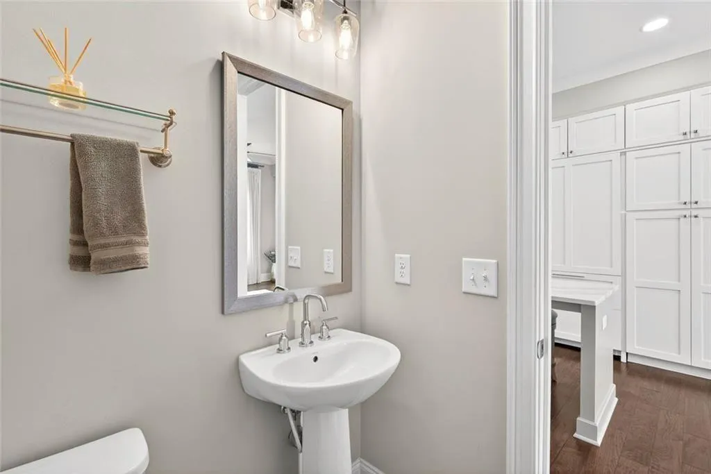 6747 Encore Boulevard, Atlanta, Georgia 30328, 3 Bedrooms Bedrooms, ,3 BathroomsBathrooms,Residential,Sold,6747 Encore Boulevard,7732939