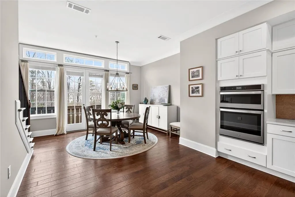 6747 Encore Boulevard, Atlanta, Georgia 30328, 3 Bedrooms Bedrooms, ,3 BathroomsBathrooms,Residential,Sold,6747 Encore Boulevard,7732939