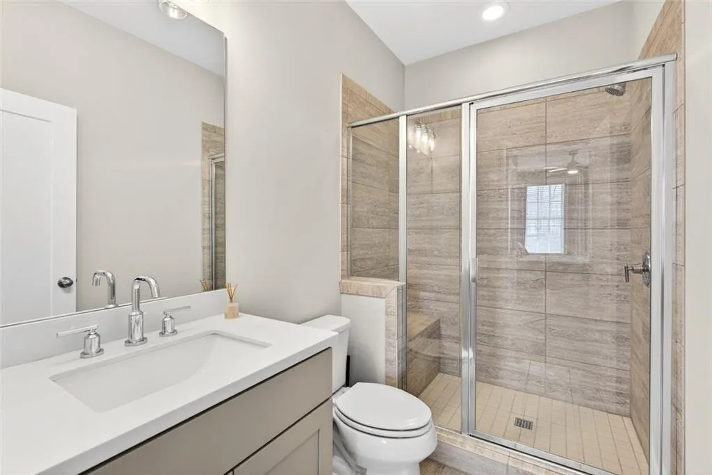 6747 Encore Boulevard, Atlanta, Georgia 30328, 3 Bedrooms Bedrooms, ,3 BathroomsBathrooms,Residential,Sold,6747 Encore Boulevard,7732939