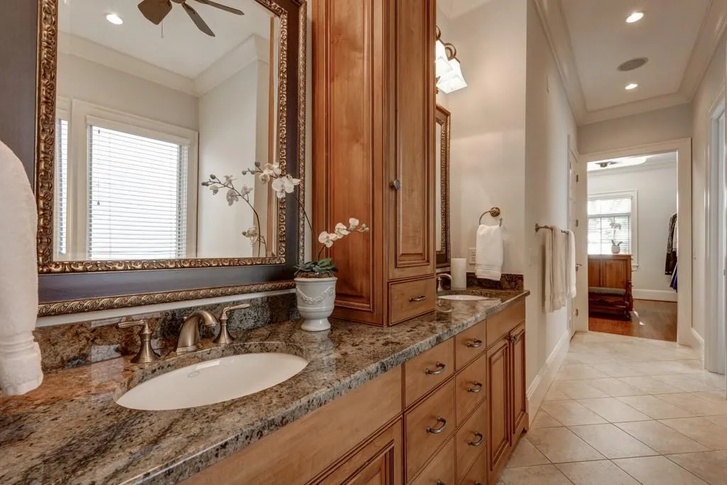 4745 E Conway Drive Nw, Sandy Springs, Georgia 30327, 5 Bedrooms Bedrooms, ,5 BathroomsBathrooms,Residential,Sold,4745 E Conway Drive Nw,6763796