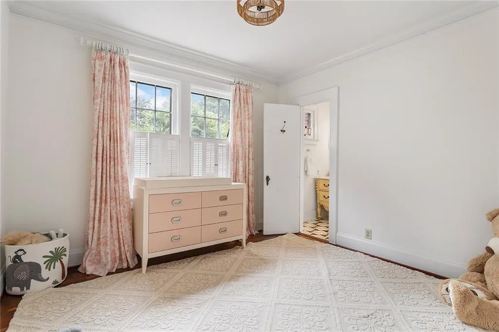 557 E Wesley Road, Atlanta, Georgia 30305, 5 Bedrooms Bedrooms, ,3 BathroomsBathrooms,Residential,For Sale,557 E Wesley Road,7656328