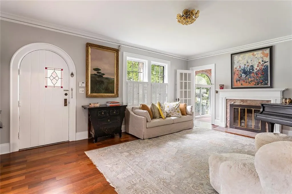 557 E Wesley Road, Atlanta, Georgia 30305, 5 Bedrooms Bedrooms, ,3 BathroomsBathrooms,Residential,For Sale,557 E Wesley Road,7656328