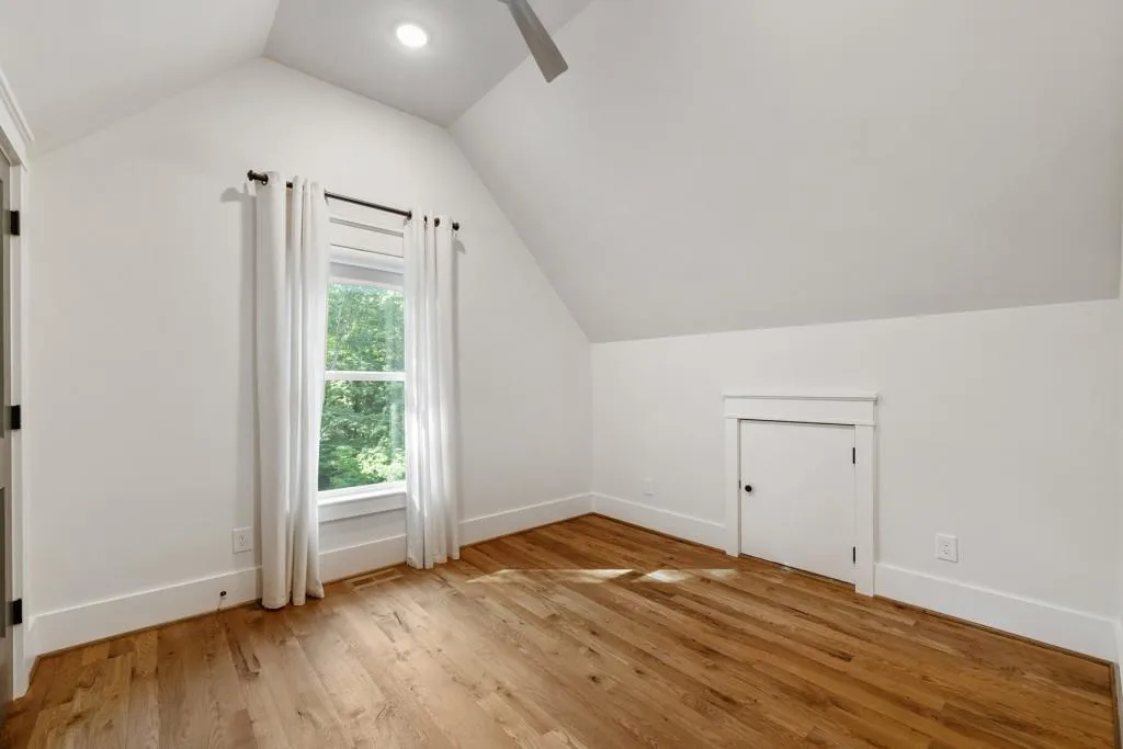 3244 Stillhouse Road Se, Atlanta, Georgia 30339, 5 Bedrooms Bedrooms, ,6 BathroomsBathrooms,Residential,For Sale,3244 Stillhouse Road Se,7617366