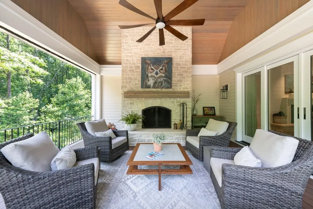 3244 Stillhouse Road Se, Atlanta, Georgia 30339, 5 Bedrooms Bedrooms, ,6 BathroomsBathrooms,Residential,For Sale,3244 Stillhouse Road Se,7617366